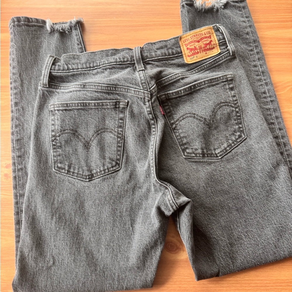 Women’s Levi's 501® Skinny Jeans - Gray Black Wash size 28